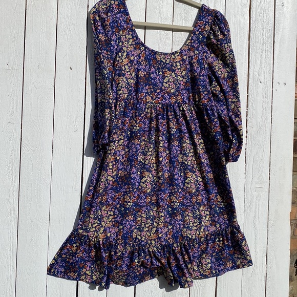 Liberty Love Maternity Dress - Picture 4 of 11